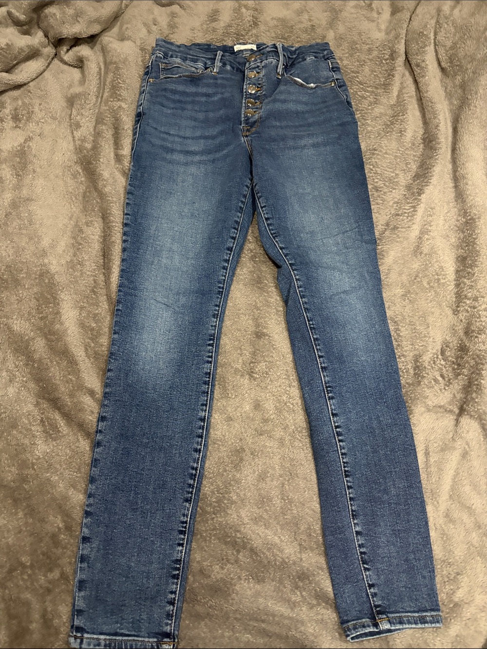 Good American Women’s Skinny Jeans - Medium Blue Wash